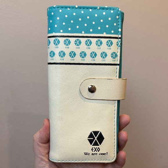EXO Handbags - K-pop EXO Wallet - 'We Are One'